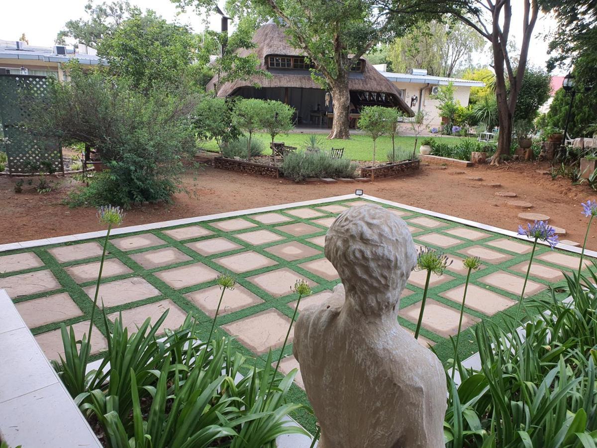 Chic Breeze Hotel Bloemfontein Eksteriør billede