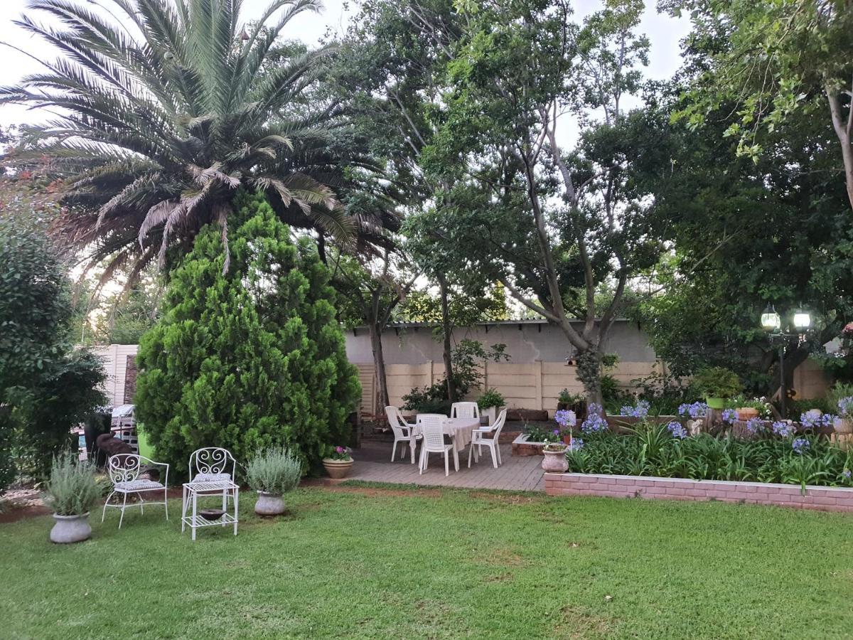 Chic Breeze Hotel Bloemfontein Eksteriør billede