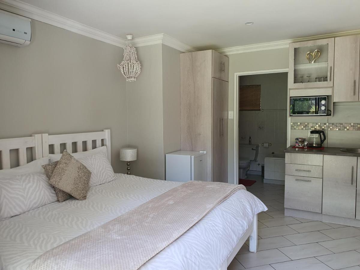 Chic Breeze Hotel Bloemfontein Eksteriør billede
