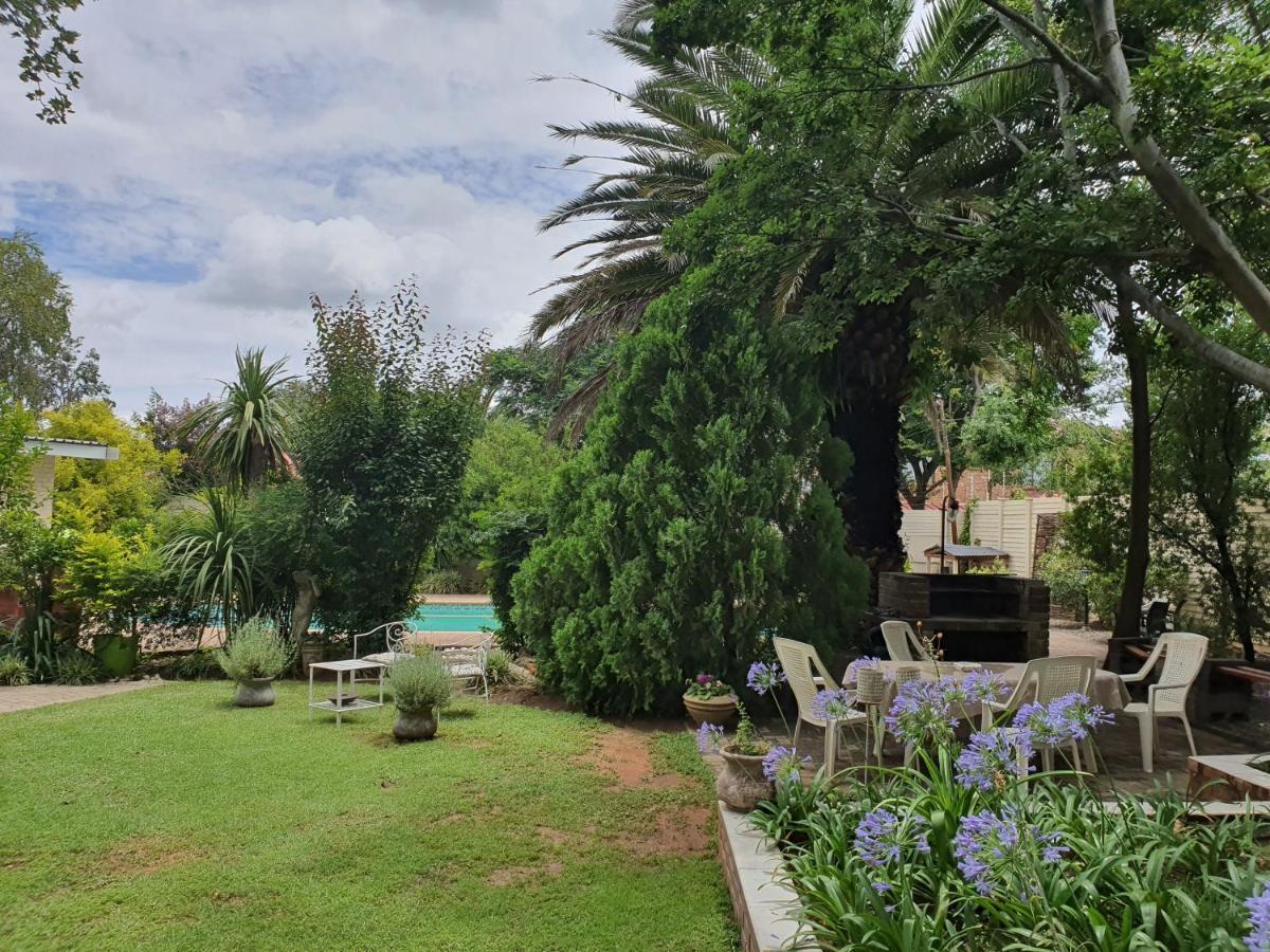 Chic Breeze Hotel Bloemfontein Eksteriør billede